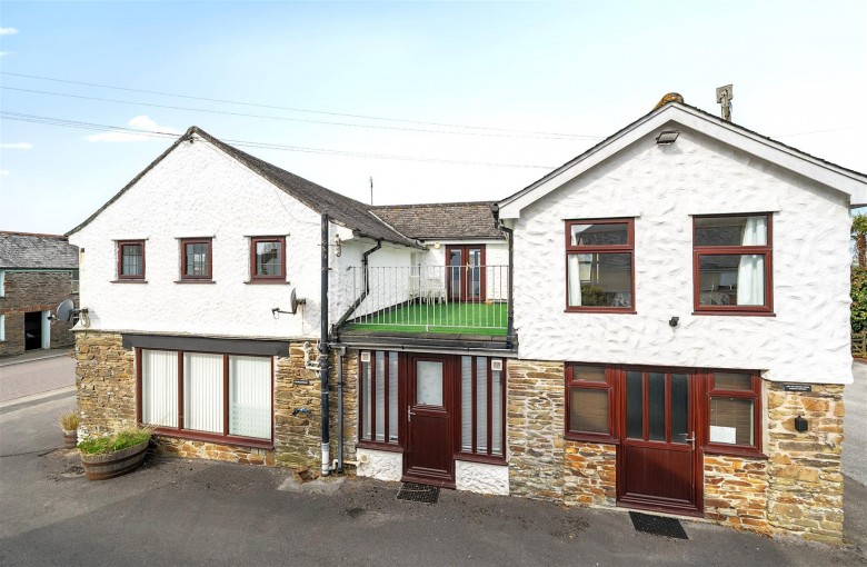 Click the photo for more details of Fore Street, Probus