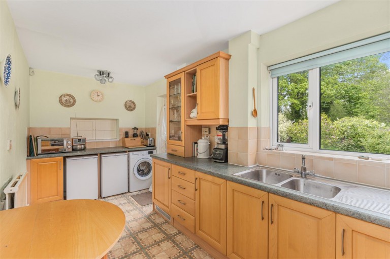 Images for Chipperfield Park Road, Bloxham - exceptional plot