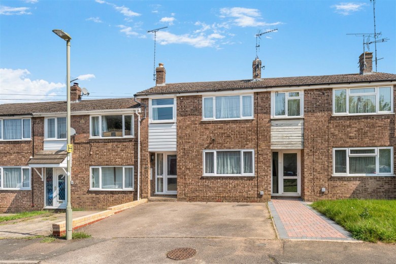 Click the photo for more details of Goodrington Close, Banbury