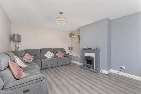 Click the photo for more details of Goodrington Close, Banbury