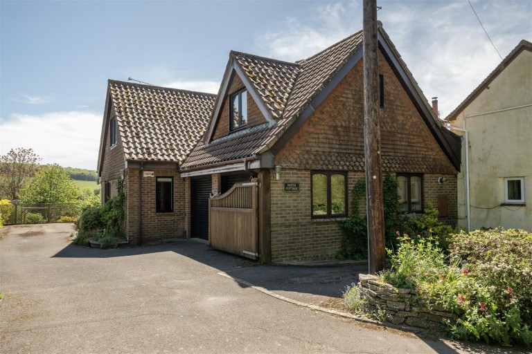 Images for Tower Hill, Iwerne Minster, Blandford Forum