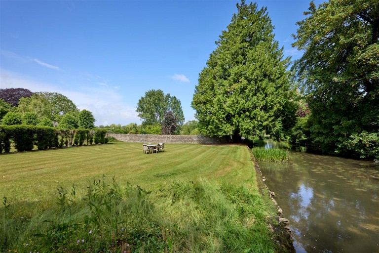 Images for Quenington, Gloucestershire