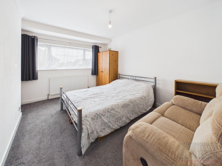 Images for Brookside Drive, Oadby, Leicestershire