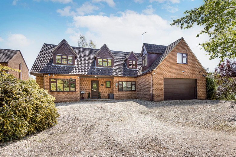Click the photo for more details of Ashwells Lane, Yelvertoft, Northampton, NN6