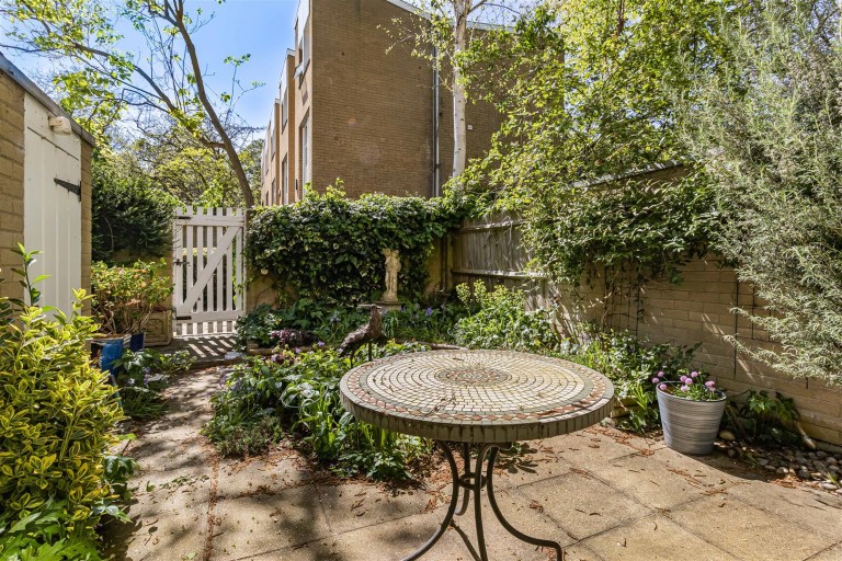 Images for Highsett, Cambridge