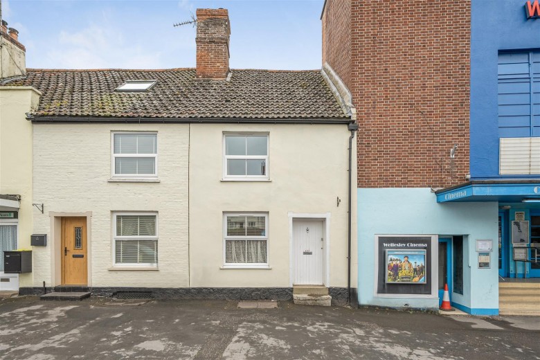 Click the photo for more details of Mantle Street, Wellington