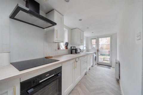 Click the photo for more details of Mantle Street, Wellington
