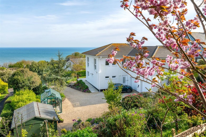 Click the photo for more details of Old Lyme Road, Charmouth, Bridport