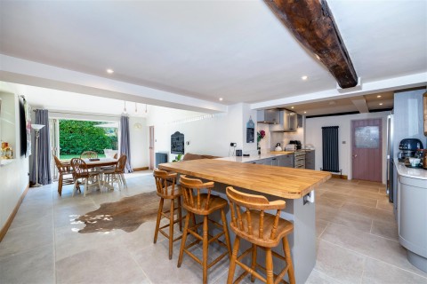 Click the photo for more details of Main Street, Wilsford