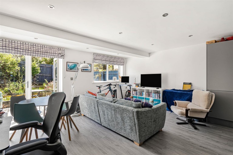 Images for Parkers Way, Totnes