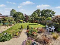 Images for White Cliff Gardens, Blandford Forum