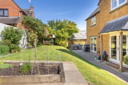 Images for 61 High Street, Eydon, NN11