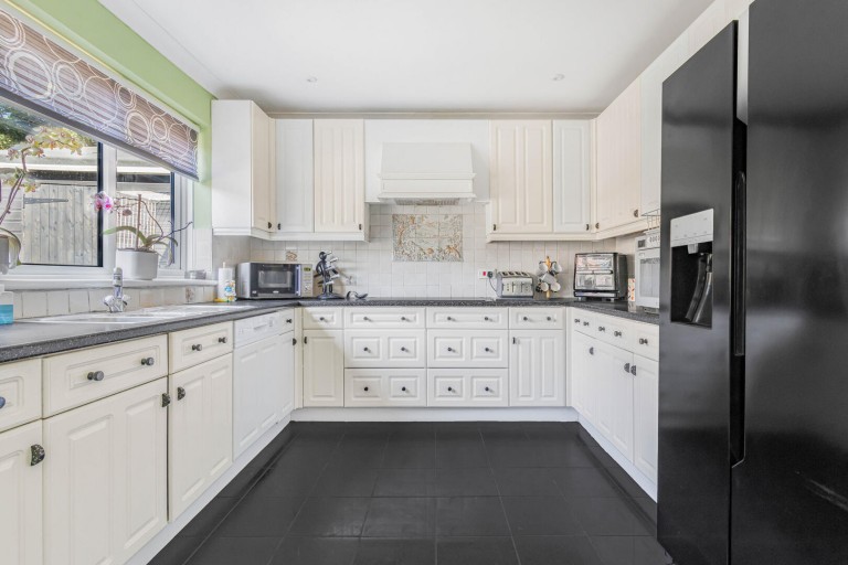 Images for Fiveways, Barton Mills