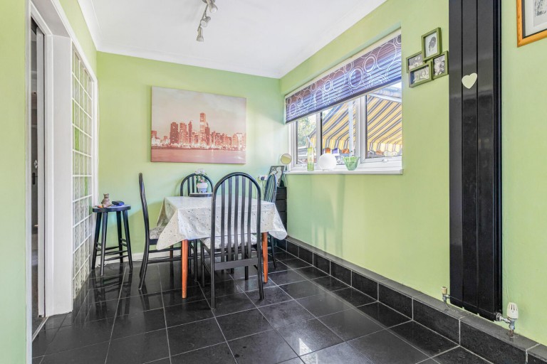 Images for Fiveways, Barton Mills