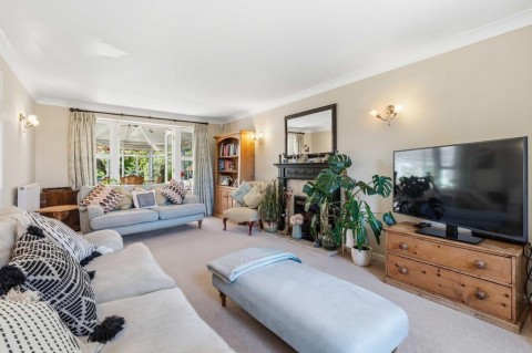 Click the photo for more details of Elizabeth Way, Uppingham, Oakham