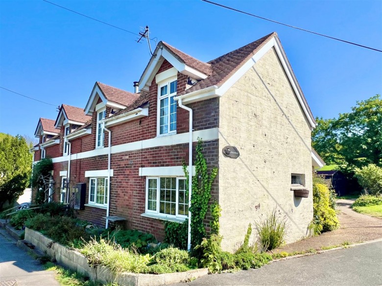 Click the photo for more details of Totland Bay, Isle of Wight