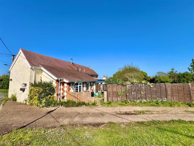 Images for Totland Bay, Isle of Wight