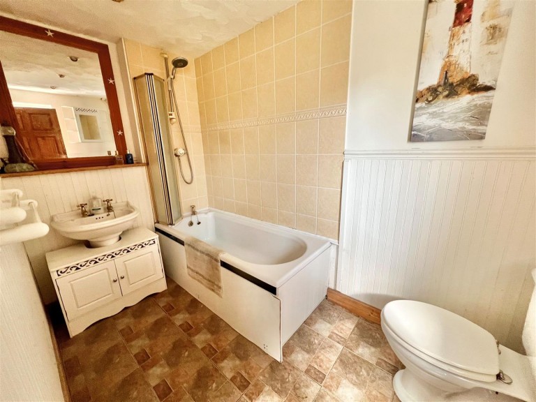 Images for Totland Bay, Isle of Wight
