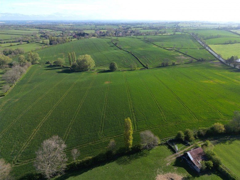 Click the photo for more details of Land at Bruntingthorpe Road, Shearsby, LE17 6PP