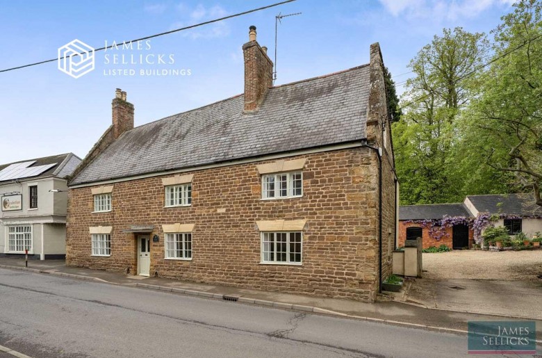 Click the photo for more details of Lovells House, Welford, Northamptonshire