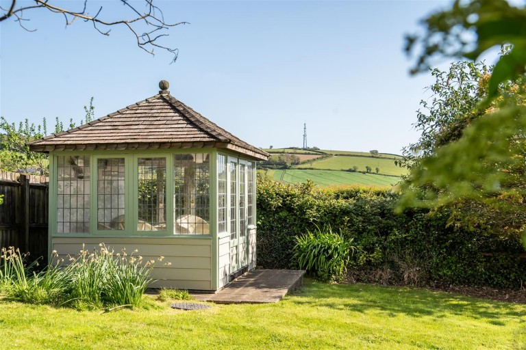 Images for Chestnut Park, Beeson, Kingsbridge