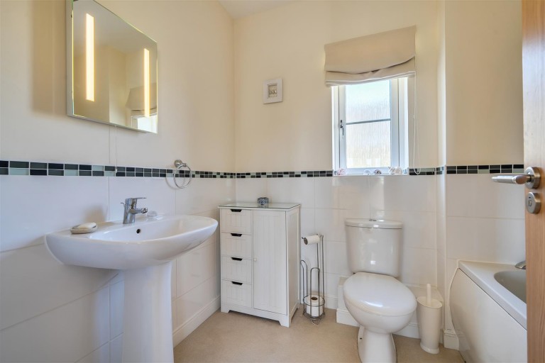 Images for Chestnut Park, Beeson, Kingsbridge
