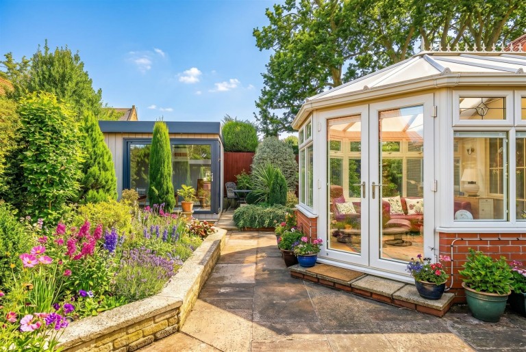 Images for Springfield Close, Branston, Lincoln