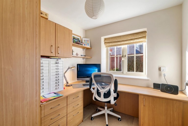 Images for Springfield Close, Branston, Lincoln