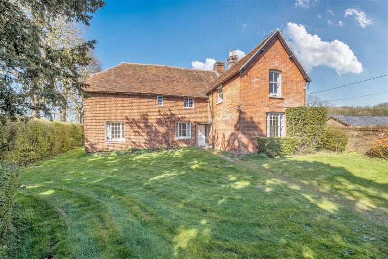 Images for Kennel Farmhouse, Clarendon, Wiltshire