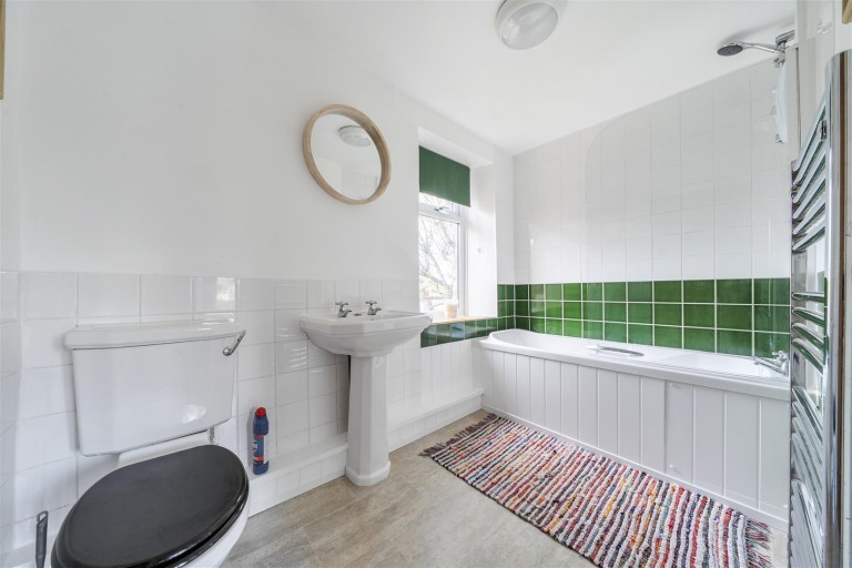 Images for Rockwell Green, Wellington