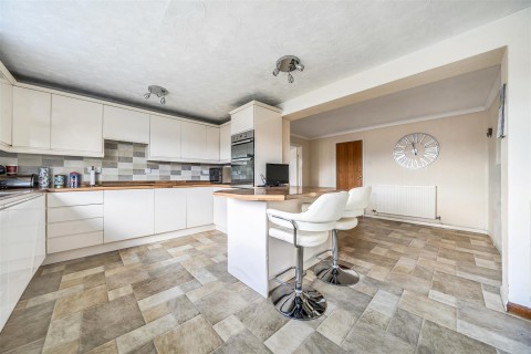 Click the photo for more details of Fishers Close, Kilsby, Rugby
