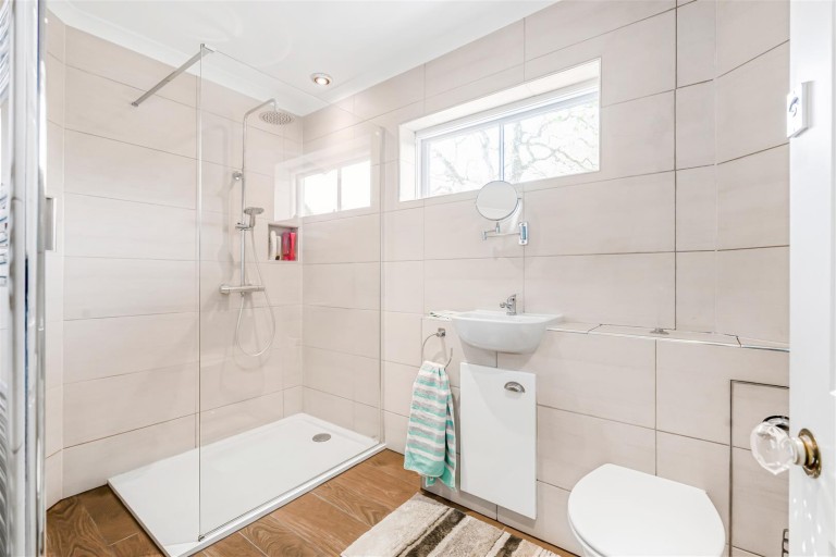 Images for Point Road, Devoran, Truro