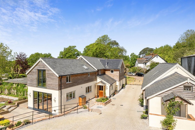 Click the photo for more details of Talaton, Exeter