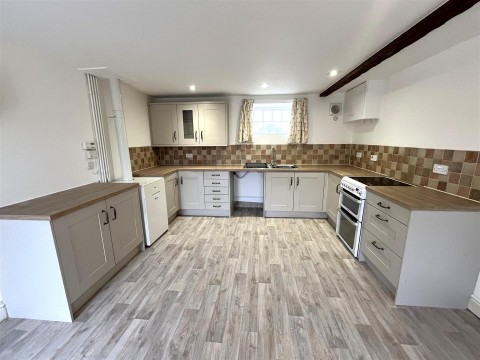 Click the photo for more details of Fifehead Magdalen, Gillingham
