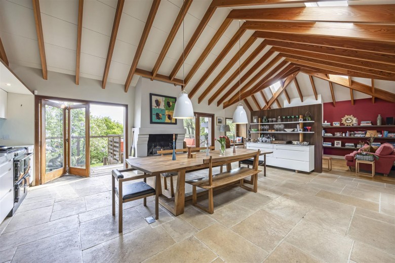 Click the photo for more details of Pancake Hill, Chedworth