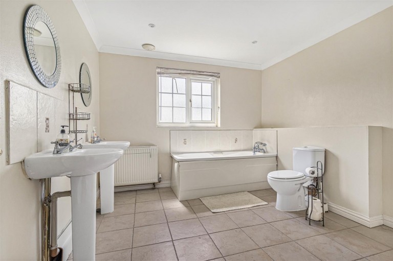Images for Mustards Gapp, Haverhill