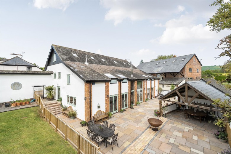 Click the photo for more details of Efford, Shobrooke, Crediton