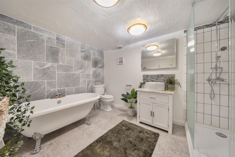 Images for Efford, Shobrooke, Crediton