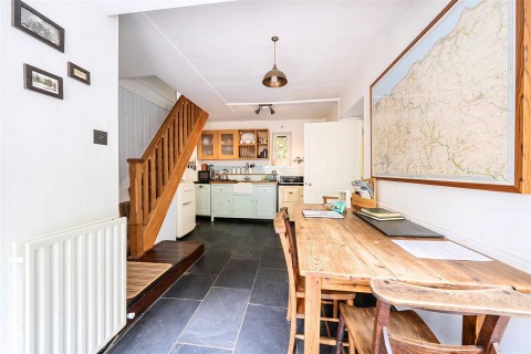Click the photo for more details of Lynton