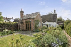 Images for Durweston, Blandford Forum