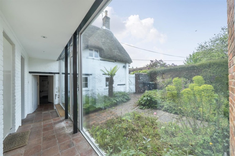 Images for Durweston, Blandford Forum