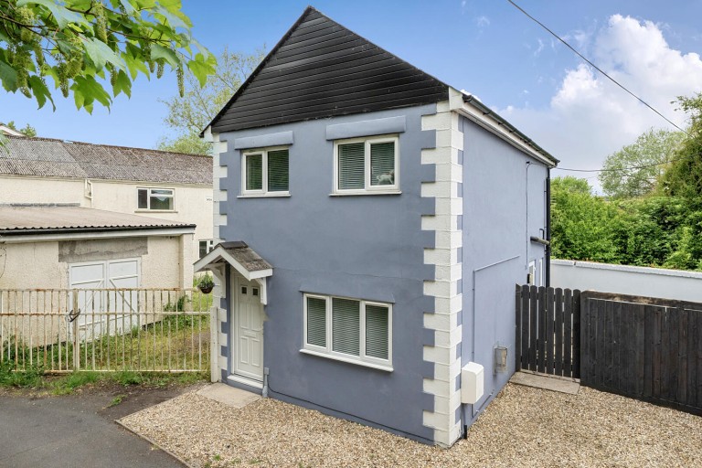 Images for Vale Lane, Axminster