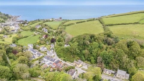 Click the photo for more details of Lee Bay
