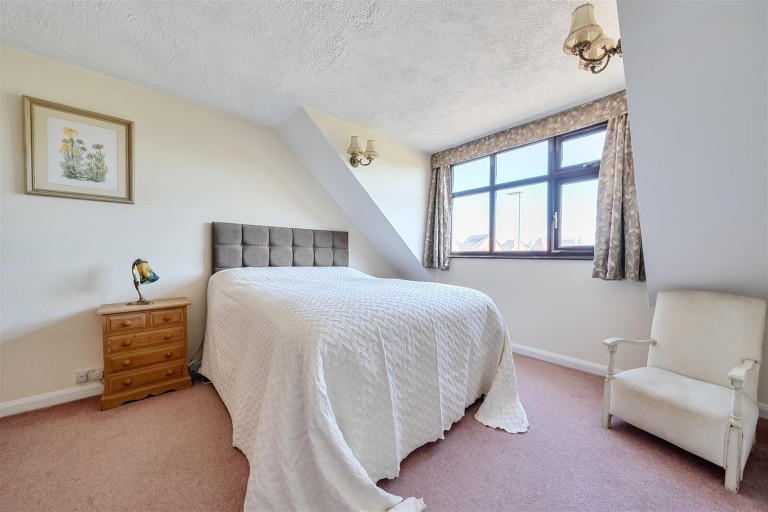 Images for Lutterworth Road, Burbage, Hinckley, Leicestershire, LE10