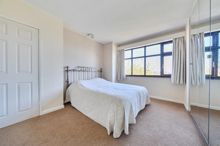 Images for Lutterworth Road, Burbage, Hinckley, Leicestershire, LE10