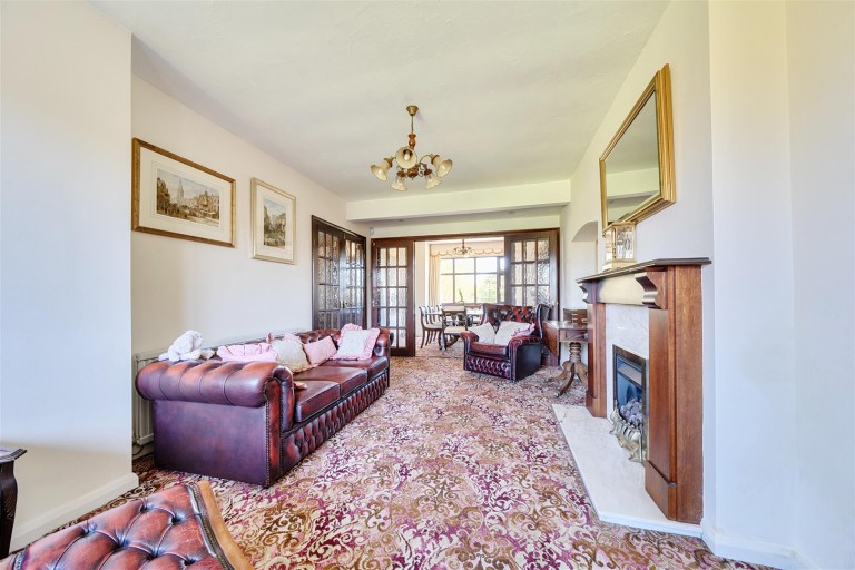 Images for Lutterworth Road, Burbage, Hinckley, Leicestershire, LE10