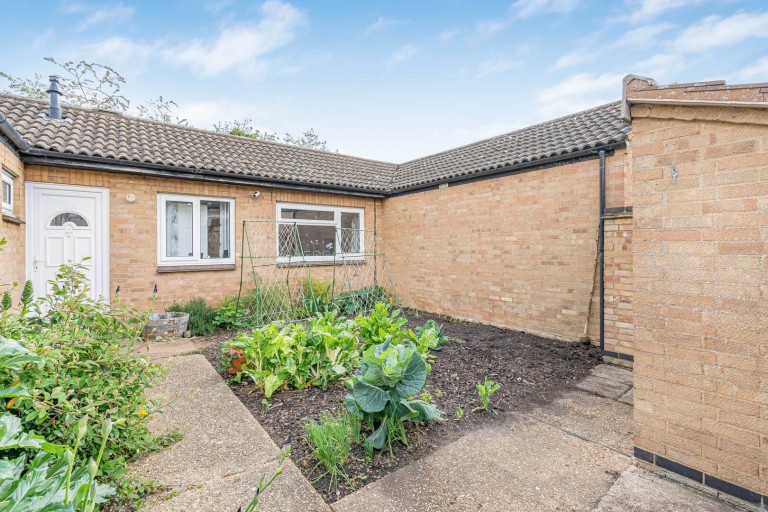 Images for West Drive Gardens, Soham