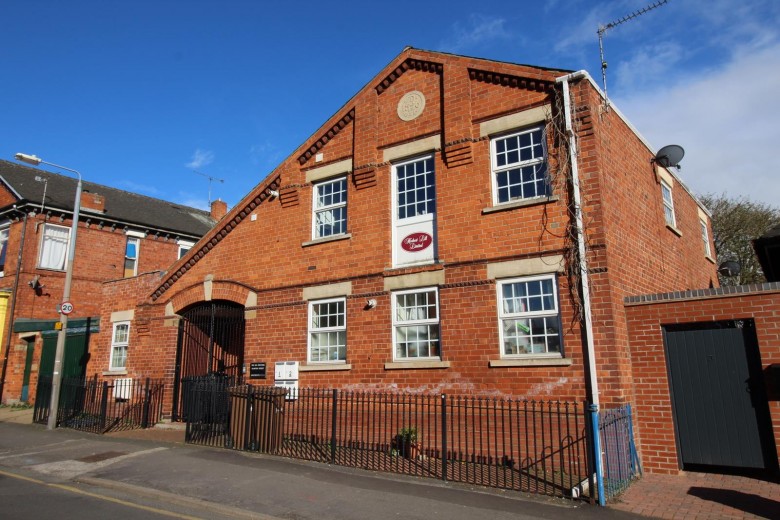Click the photo for more details of Hampton Street, Lincoln