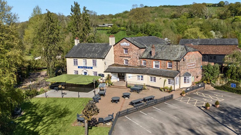 Click the photo for more details of Bickleigh, Tiverton