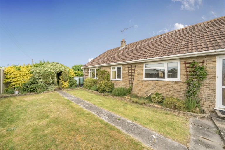 Images for Greystones Close, Crossways, Dorchester
